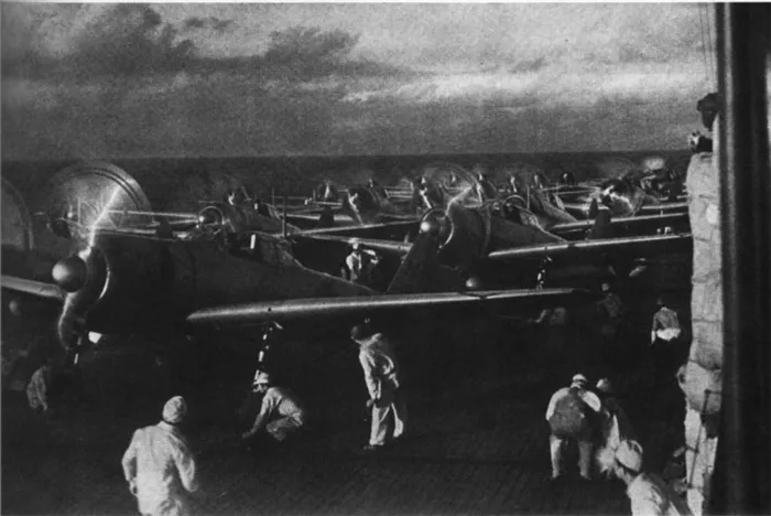 Подготовка японской авиации к вылету