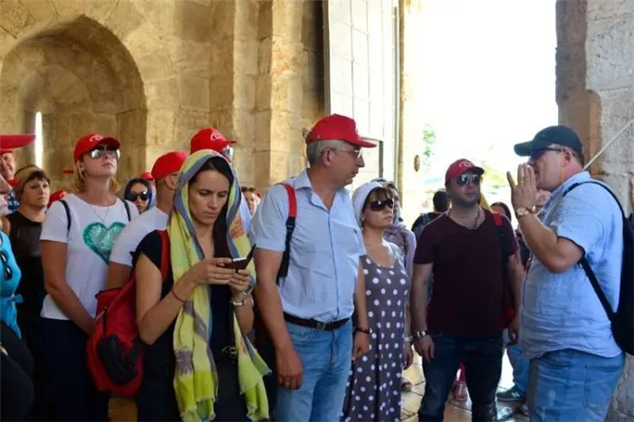 туристы в Израиле