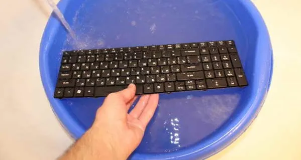 Мойка клавиатуры